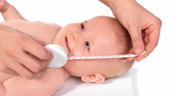 Изображение для статьи — Какие особенности имеет голова младенца, и в каких случаях стоит обратиться к врачу?